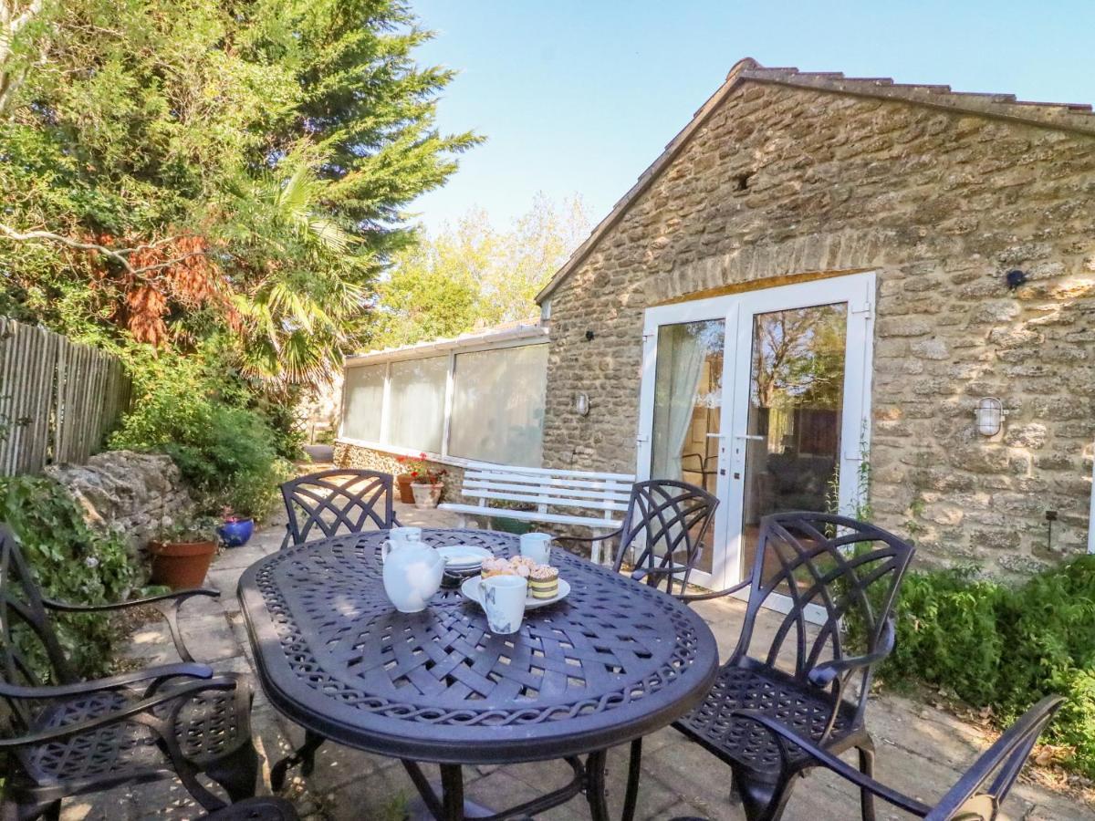 Mimosa Cottage Swyre Exterior photo